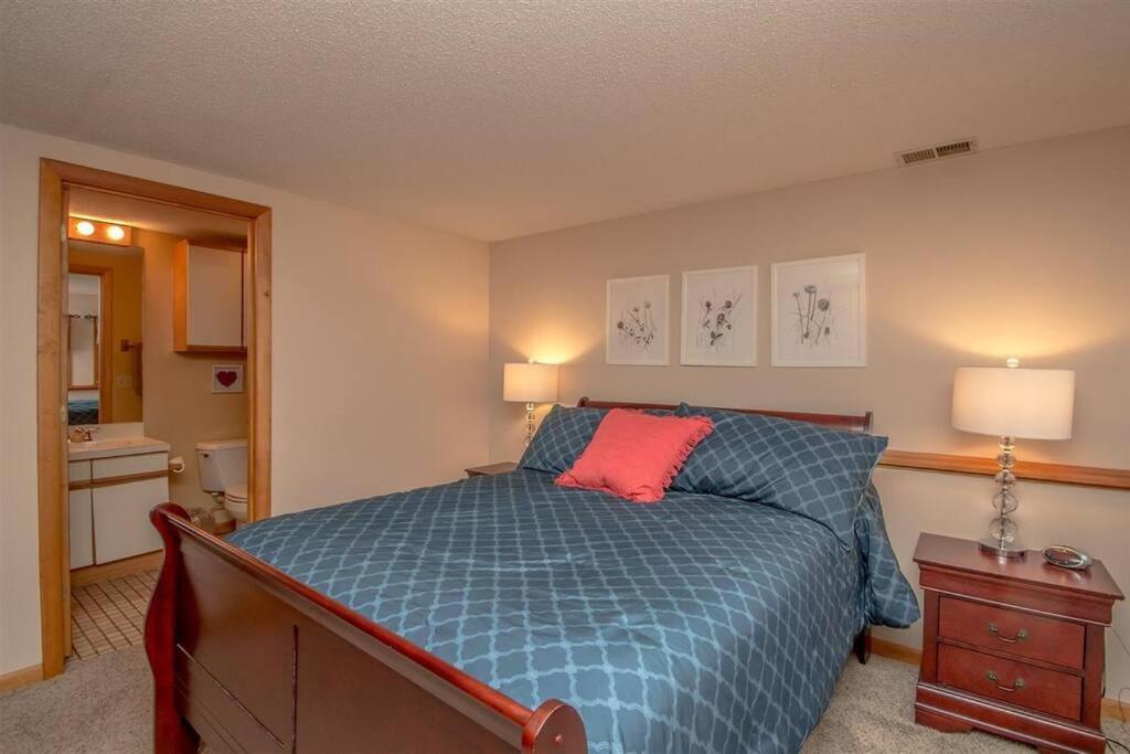 Appartamento Relaxing Riverside Retreat - Storyland, Attitash, North Conway Bartlett Esterno foto